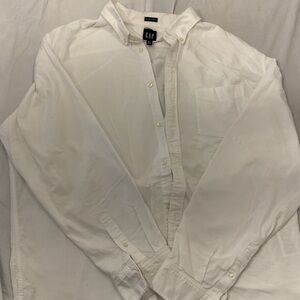 Gap white button up